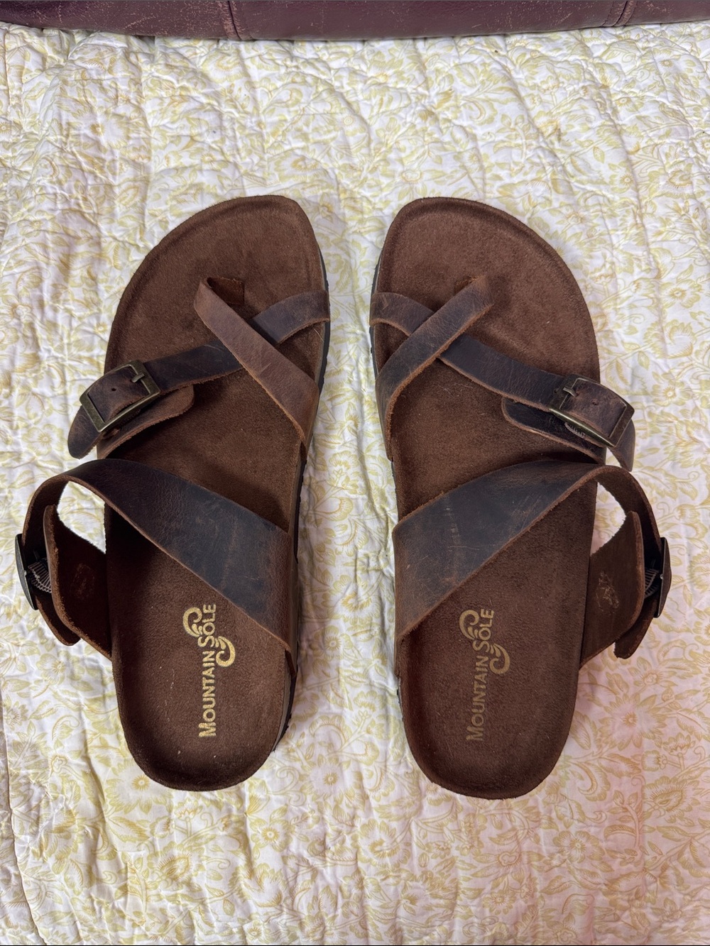 Mountain Sole Women's Brown Leather Crisscross Sandals